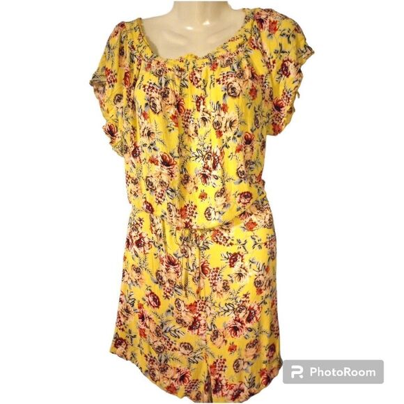 No comment off shoulder floral print romper with knot tie sleeve - Picture 1 of 10
